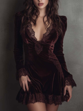 Mini Dress in Burgundy Velvet with Lace - Elegant and Sophisticated